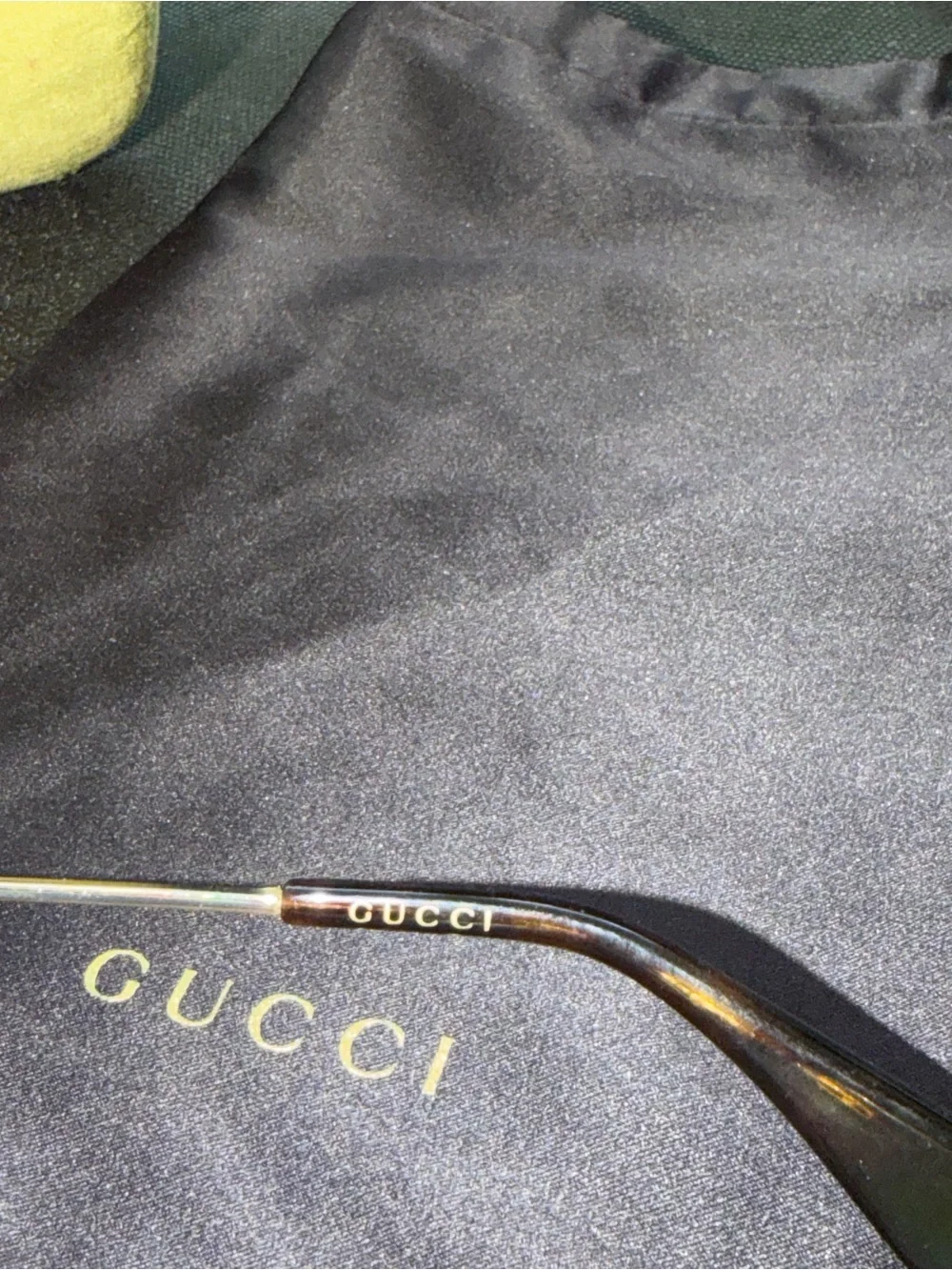 Gucci Green and Red Aviator Sunglasses for Women